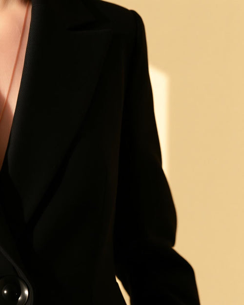 Aldwych Tailored Blazer detail