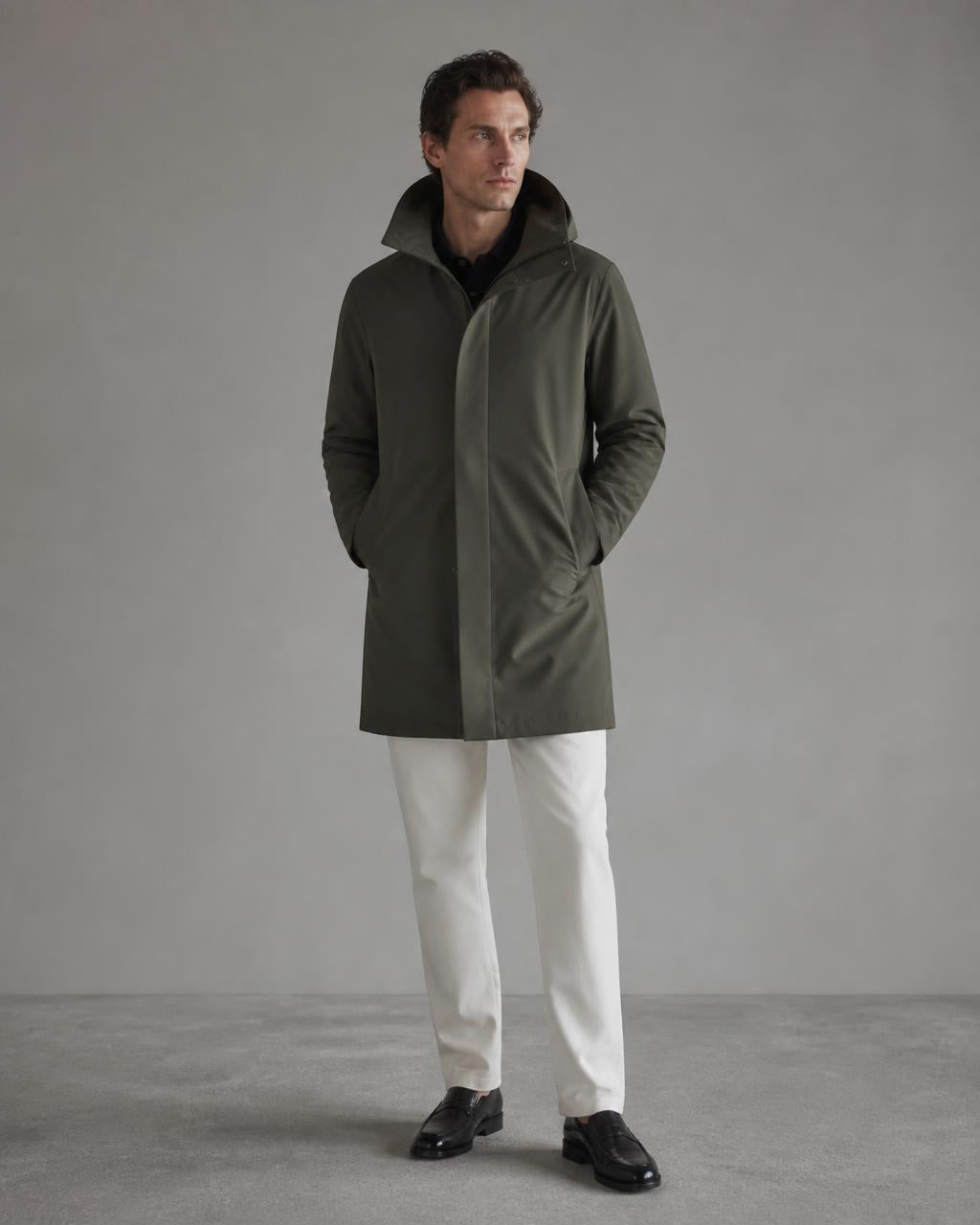 Finchley Water-Repellent Parka in olive